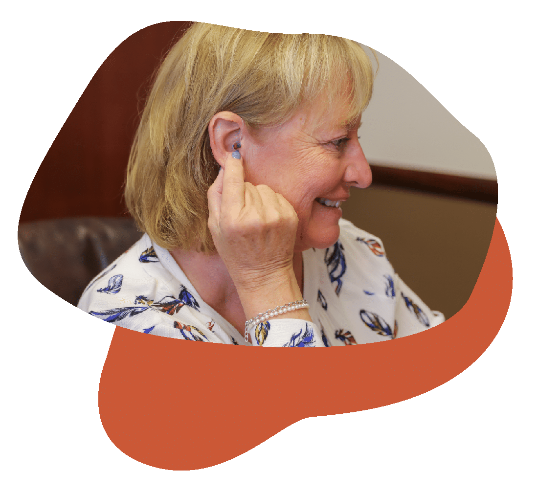 Test_Shapes_3-11 Woman with hearing aid