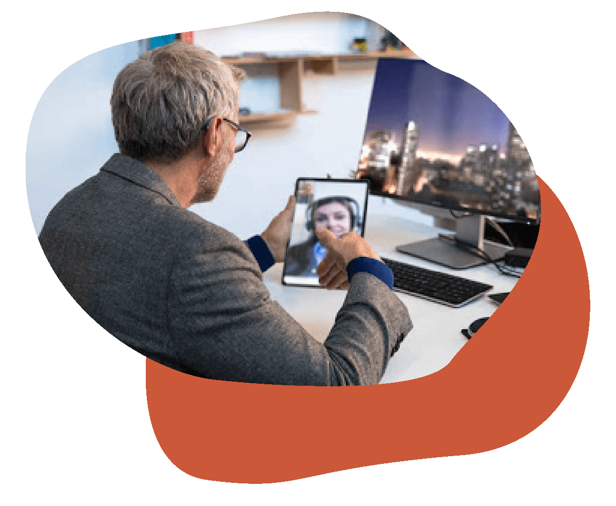 Test_Shapes_2-11 Man on tablet