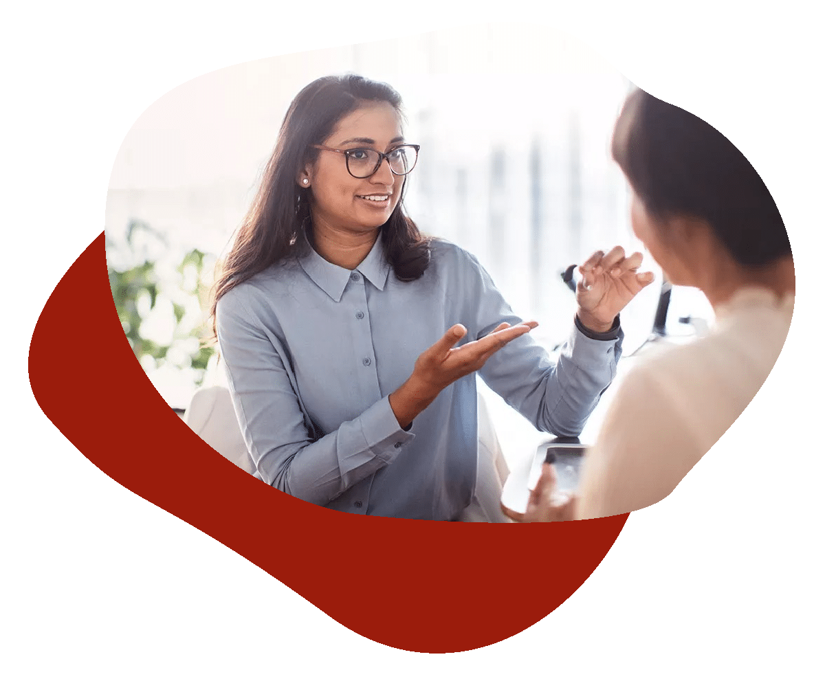 Test_Shapes_2-10 Woman holding out hearing aid